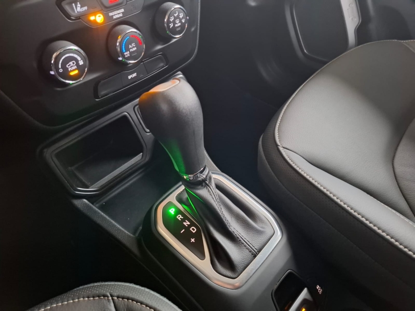 jeep renegade 1.3 t270 turbo flex sport at6 5p automatico 202413
