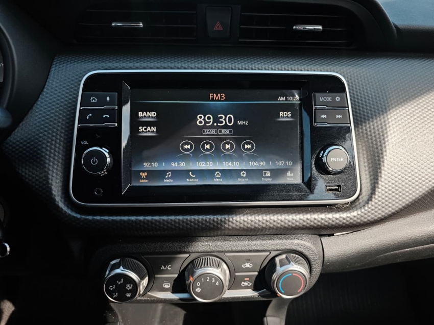 nissan kicks play 1.6 16v flexstart active plus xtronic 1.3 flex 5p automatico 202510