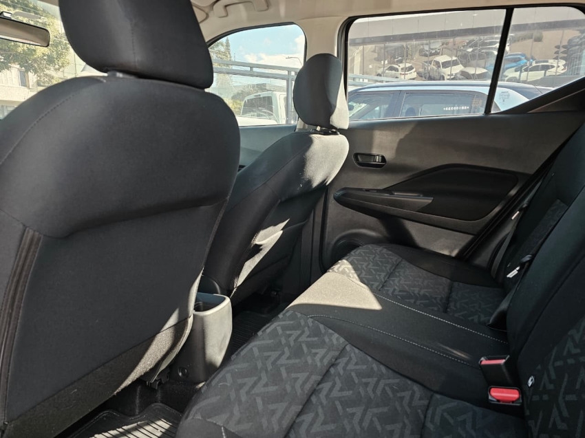 nissan kicks play 1.6 16v flexstart active plus xtronic 1.3 flex 5p automatico 20257