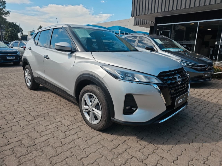 nissan kicks play 1.6 16v flexstart active plus xtronic 1.3 flex 5p automatico 20252