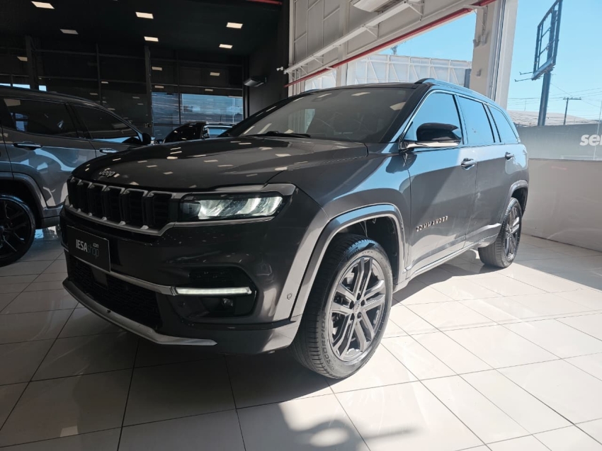 jeep commander 2.0 hurricane 4 turbo gasolina overland at9 4p automatico 2025
