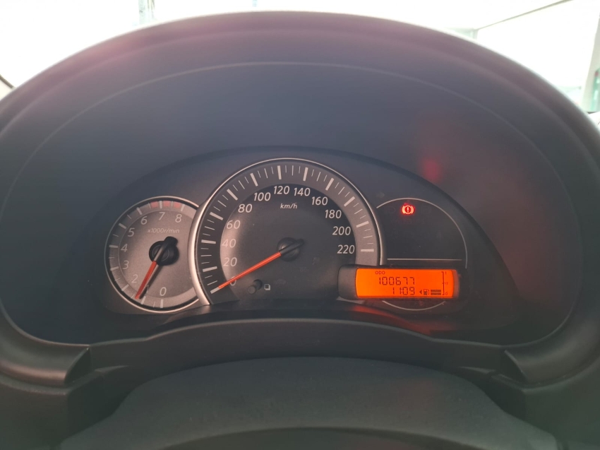 nissan versa 1.0 12v flex 4p manual 20178