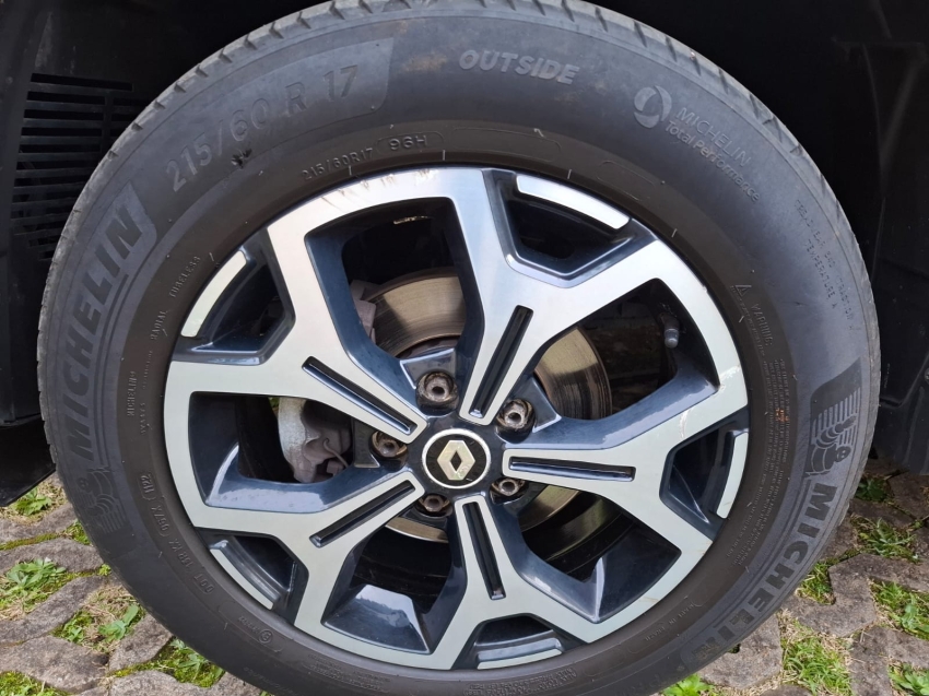renault duster 1.6 16v sce flex iconic x-tronic 4p automatico 202314