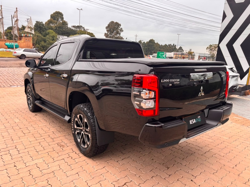 mitsubishi l200 triton 2.4 16v turbo diesel sport hpe-s cd 4p 4x4 automatico 20253