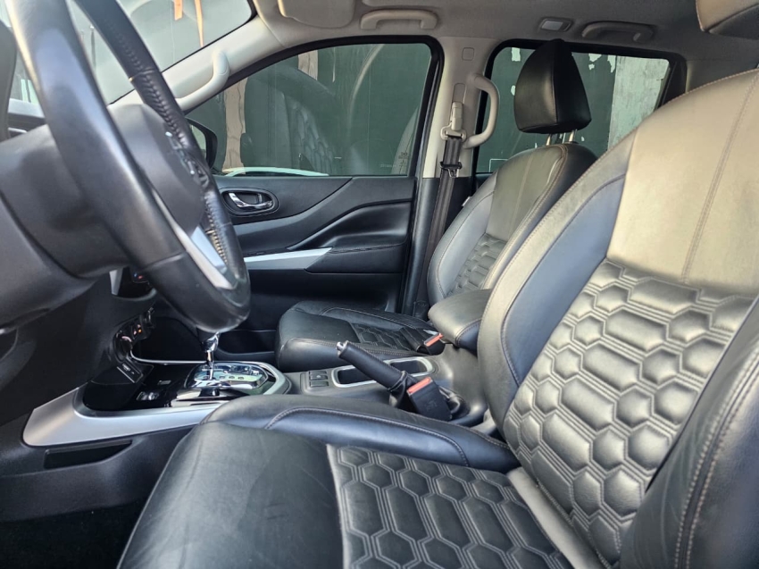 nissan frontier 2.3 16v turbo diesel platinum cd 4x4 automatico 4p 20236