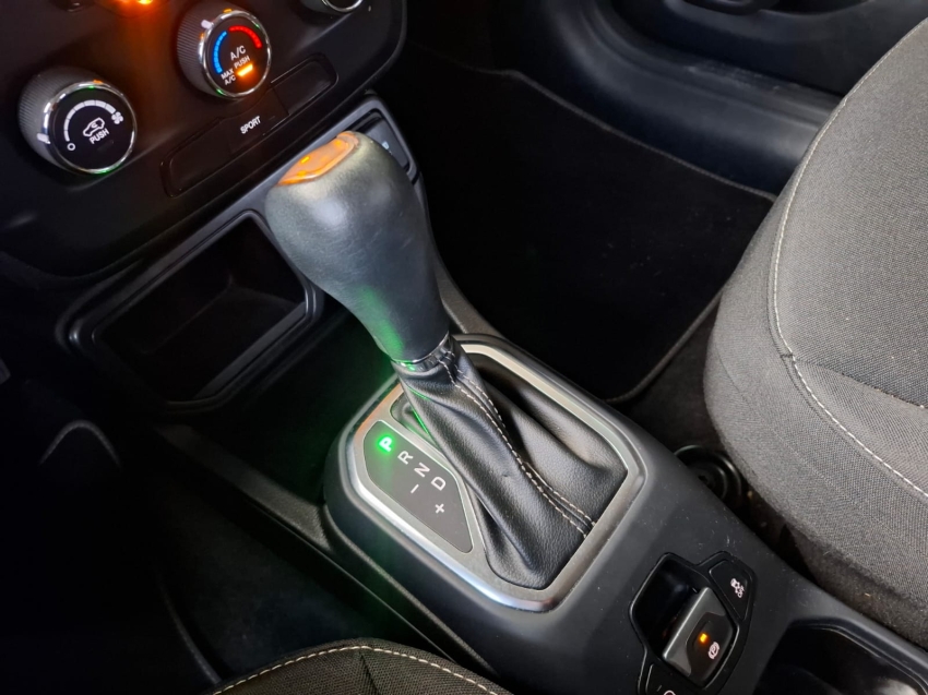jeep renegade 1.3 t270 turbo flex sport at6 4p automatico 202311