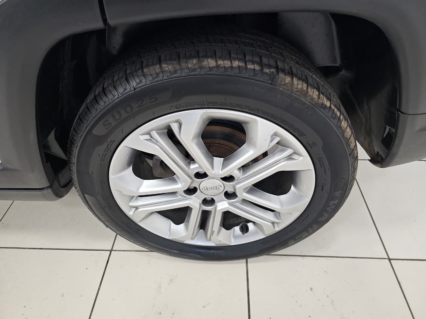 jeep compass 1.3 t270 turbo flex longitude at6 4p automatico 202214