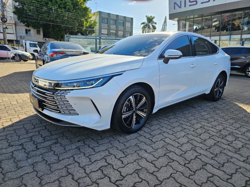 byd king 1.5 dm-i phev gs automatico hibrido 4p 2025