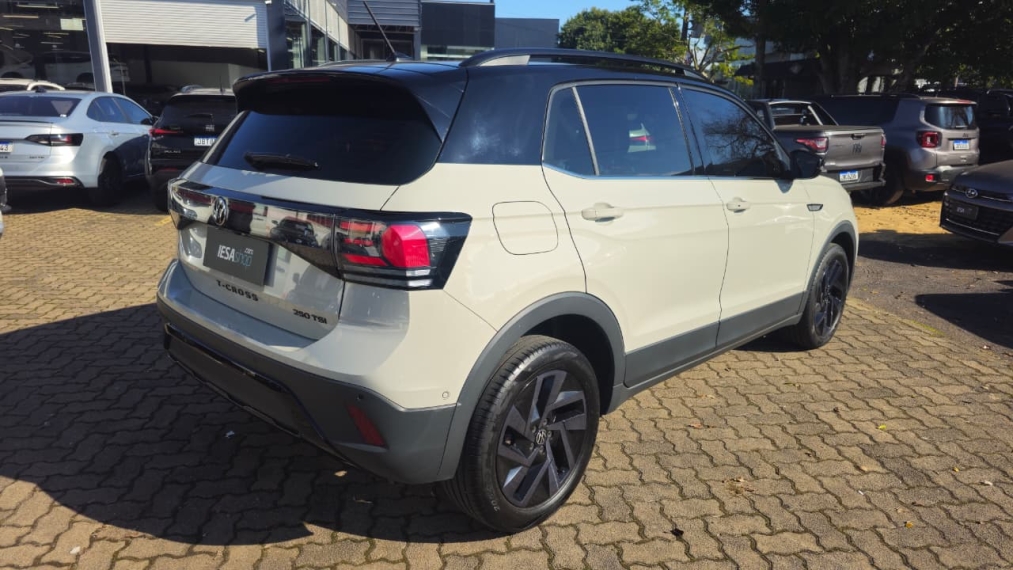 volkswagen t-cross 1.4 250 tsi total flex highline automatico 4p 20255