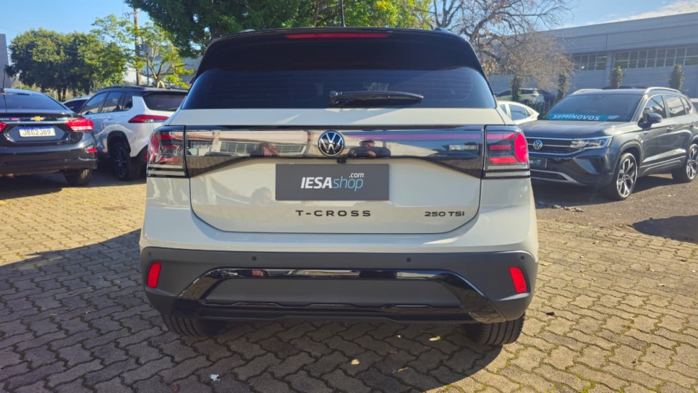 volkswagen t-cross 1.4 250 tsi total flex highline automatico 4p 20254