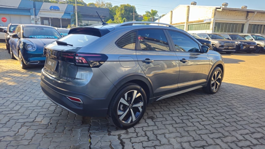 volkswagen nivus 1.0 200 tsi total flex highline automatico 4p 20225
