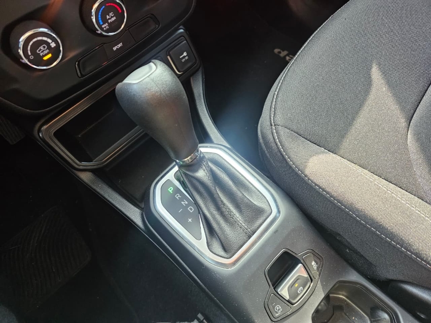 jeep renegade 1.3 t270 turbo flex at6 4p automatico 202311
