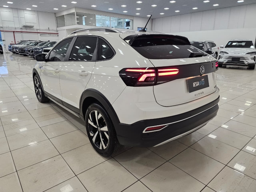 volkswagen nivus 1.0 200 tsi total flex highline automatico 4p 20213
