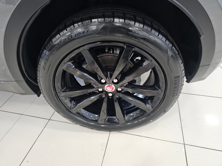 jaguar e-pace 2.0 16v p250 flex r-dynamic s awd automatico gasolina 5p 202015