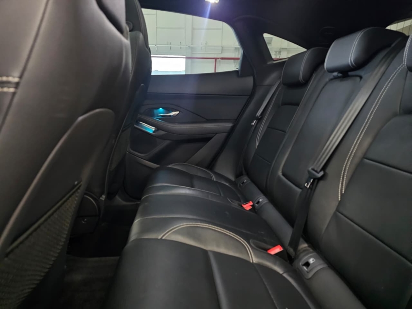 jaguar e-pace 2.0 16v p250 flex r-dynamic s awd automatico gasolina 5p 20208