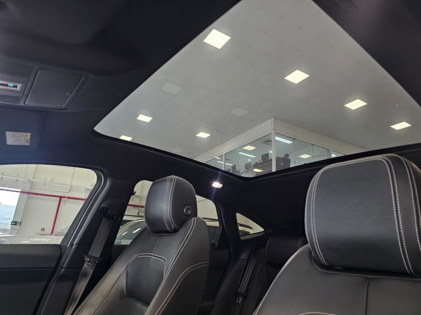 jaguar e-pace 2.0 16v p250 flex r-dynamic s awd automatico gasolina 5p 20207