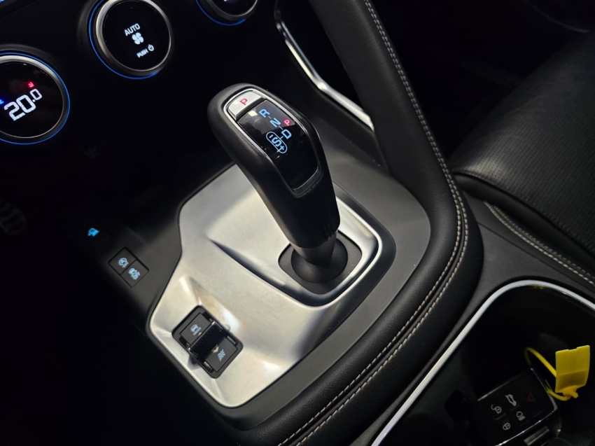 jaguar e-pace 2.0 16v p250 flex r-dynamic s awd automatico gasolina 5p 202011