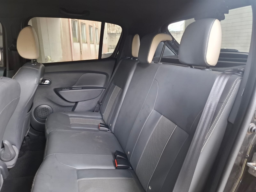 renault stepway 1.6 16v sce flex intense x-tronic 4p automatico 20227