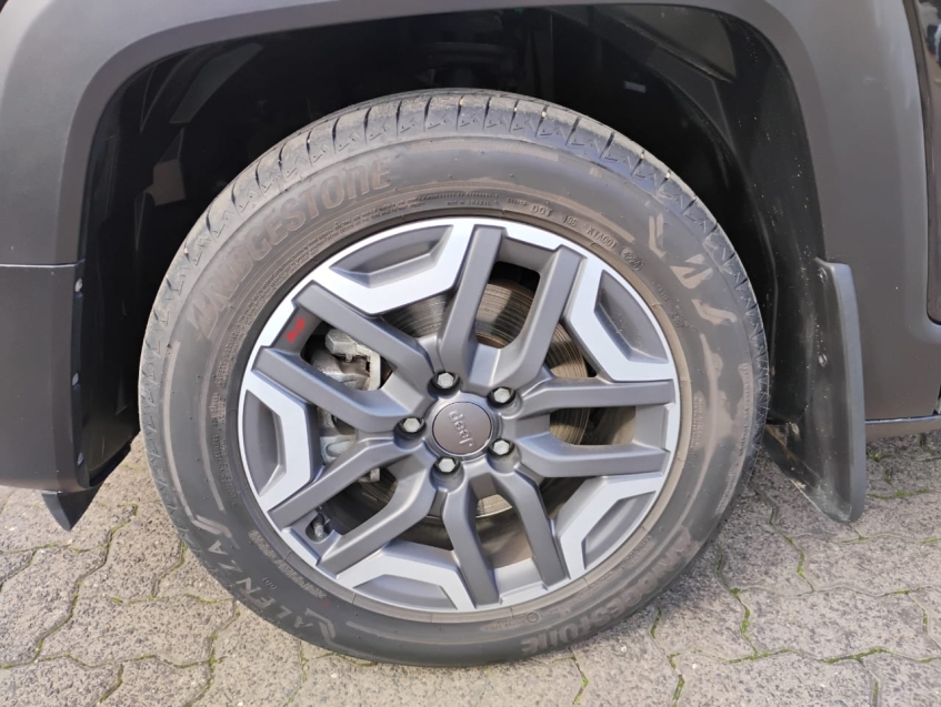 jeep renegade 1.3 t270 turbo flex altitude at6 5p manual 202513