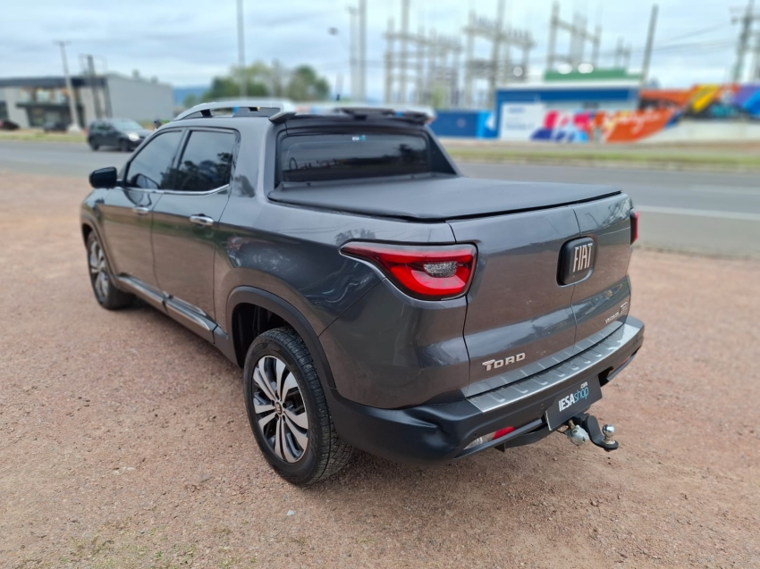fiat toro 2.0 16v turbo diesel volcano 4wd at9 5p automatico 20233