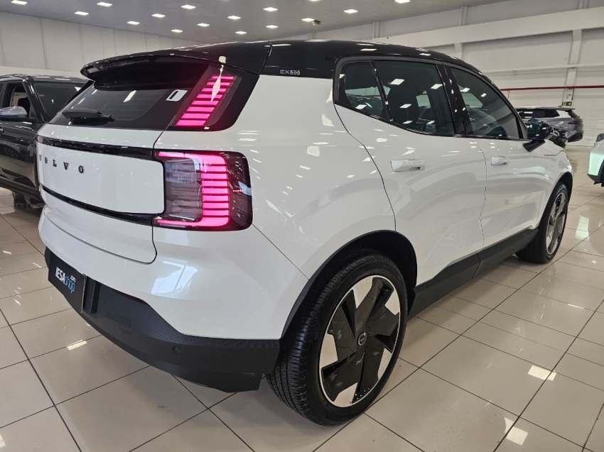volvo ex30 69 kw eletrico plus 1.0 5p automatico 20255