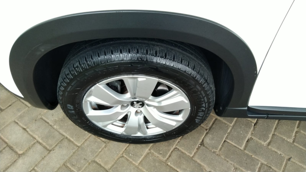 peugeot 2008 1.6 16v flex style 4p automatico 201914