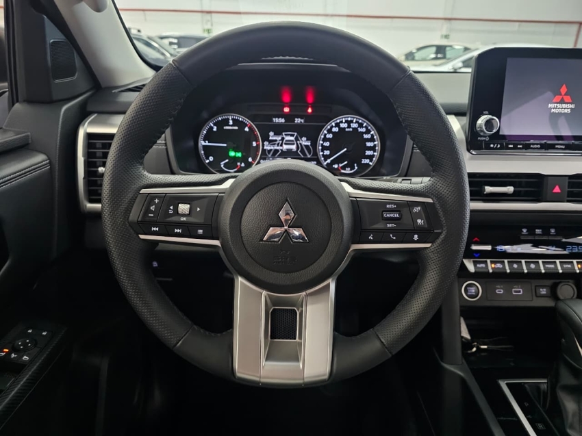 mitsubishi triton 2.4 biturbo diesel cd hpe-s 4x4 automatico 4p 20269