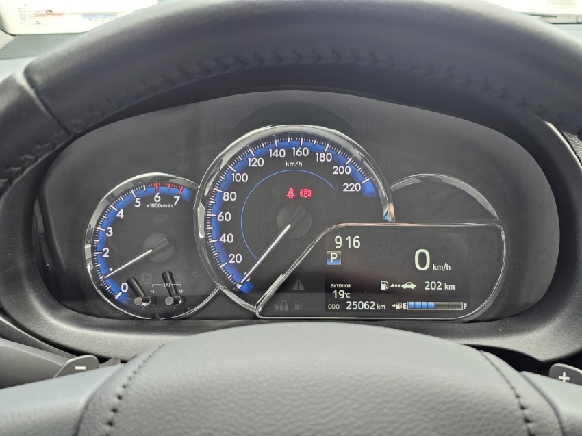 toyota yaris 1.5 16v flex sedan xs connect multidrive 4p automatico 20238