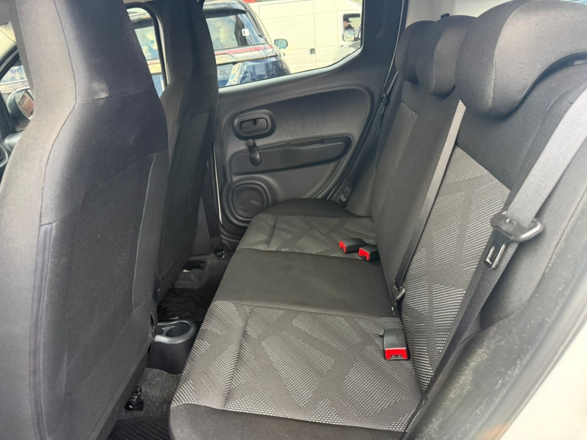 fiat mobi 1.0 evo flex like. manual 4p 20237