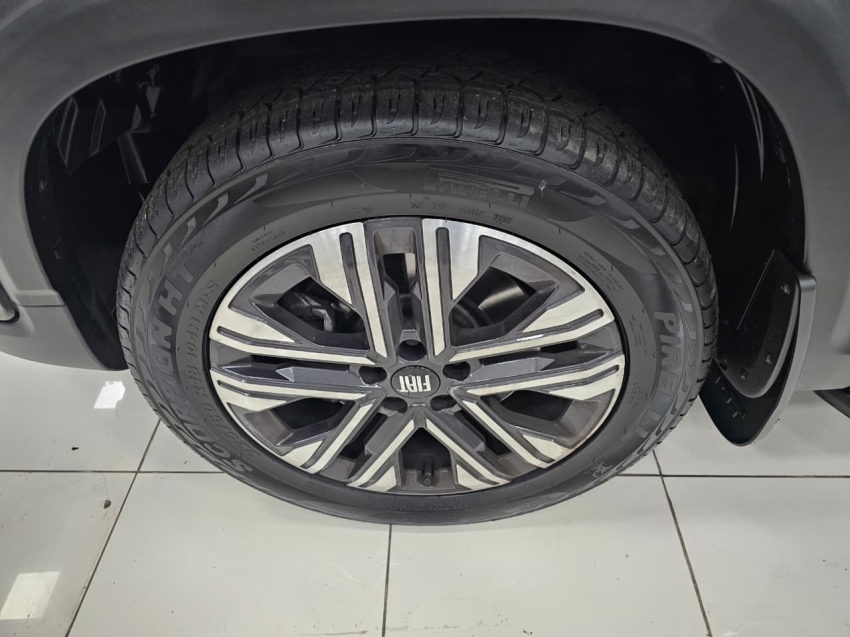 fiat toro 2.2 turbo diesel volcano 4wd at9 4p automatico 202513