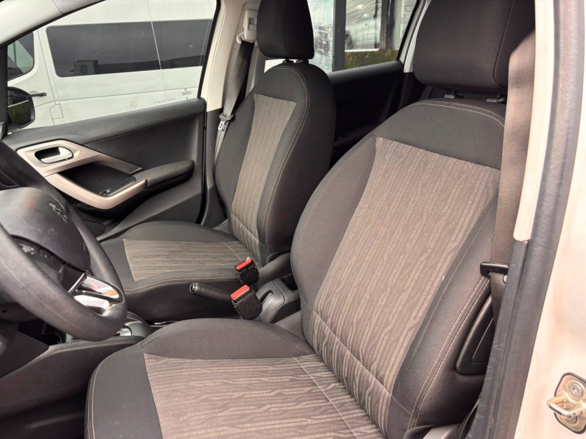 peugeot 2008 1.6 16v flex allure 4p automatico 5p 20236