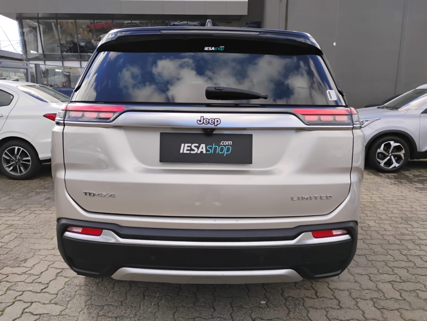 jeep commander 2.0 td380 turbo diesel limited at9 4p automatico 20234