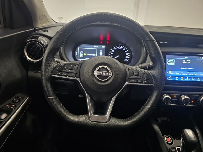 nissan kicks play 1.6 16v flexstart advance plus xtronic flex 4p automatico 20259