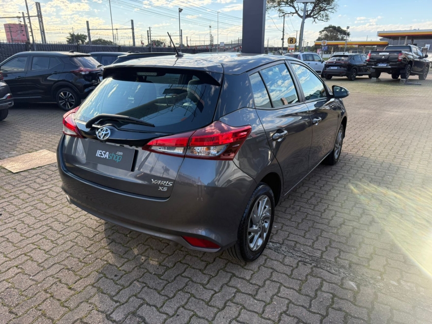 toyota yaris 1.5 16v flex xs connect multidrive 4p automatico 20235