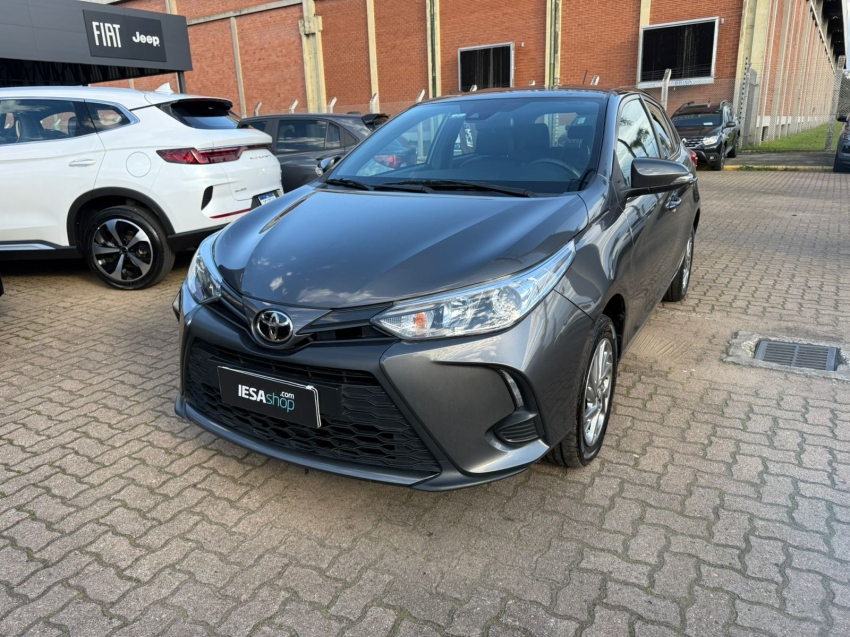 toyota yaris 1.5 16v flex xs connect multidrive 4p automatico 2023