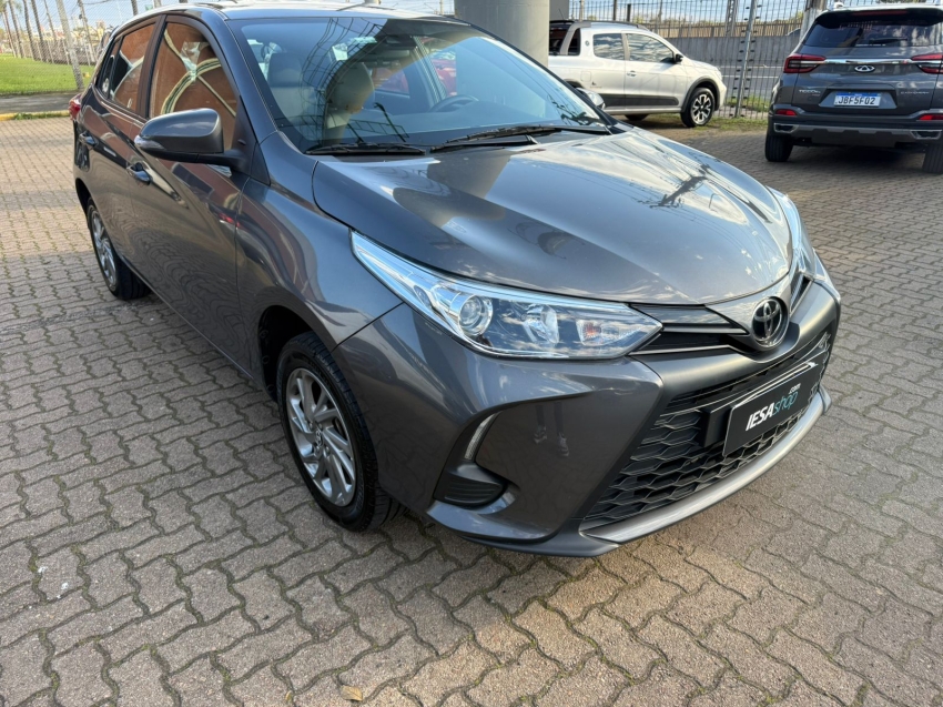 toyota yaris 1.5 16v flex xs connect multidrive 4p automatico 20232