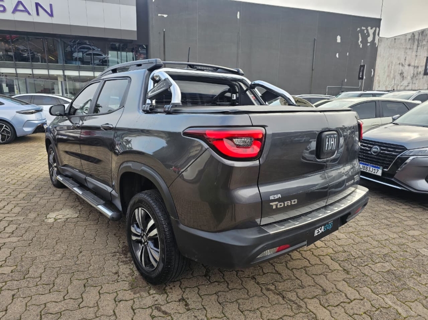 fiat toro 1.3 turbo 270 flex freedom at6 4p automatico 20253