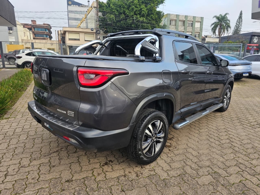 fiat toro 1.3 turbo 270 flex freedom at6 4p automatico 20255