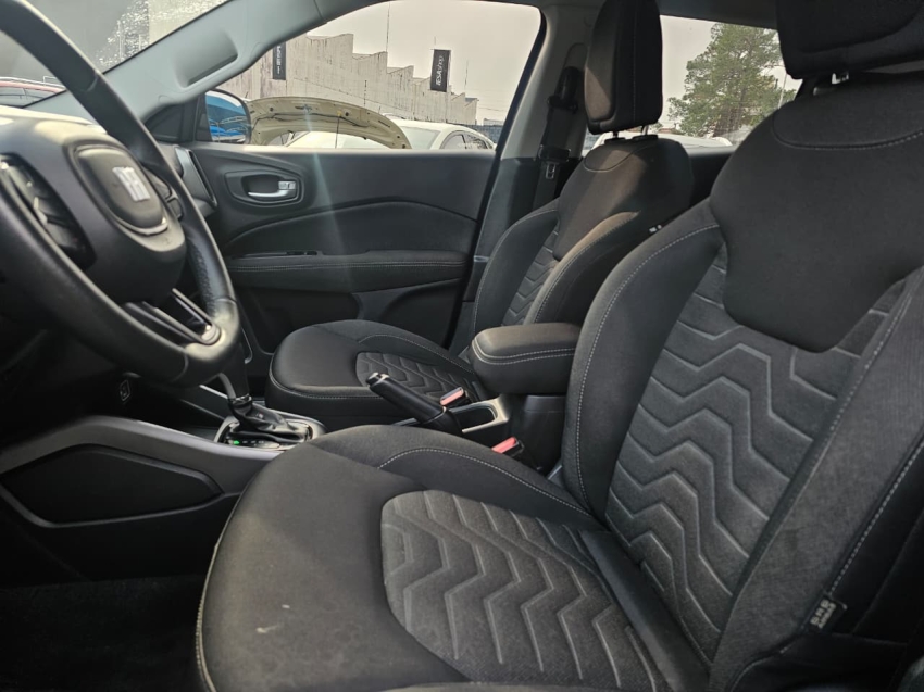 fiat toro 1.3 turbo 270 flex freedom at6 4p automatico 20256