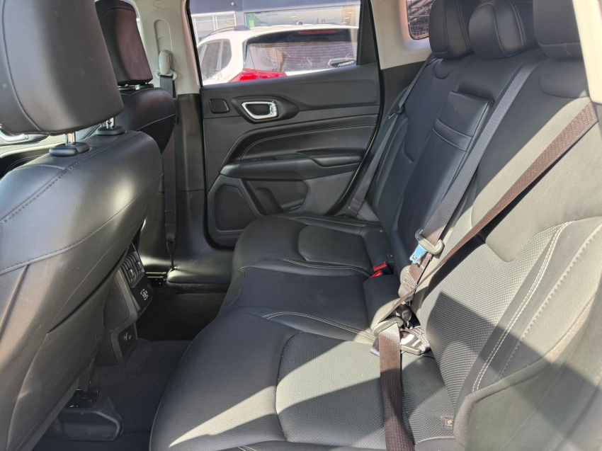 jeep compass 1.3 t270 turbo flex longitude at6 4p automatico 20237