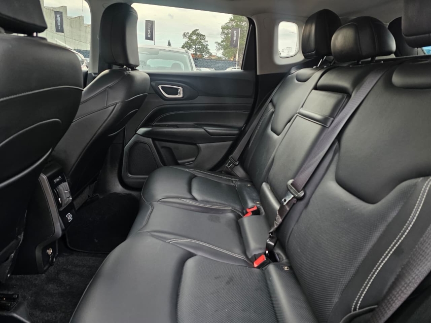 jeep compass 1.3 t270 turbo flex longitude at6 4p automatico 20237