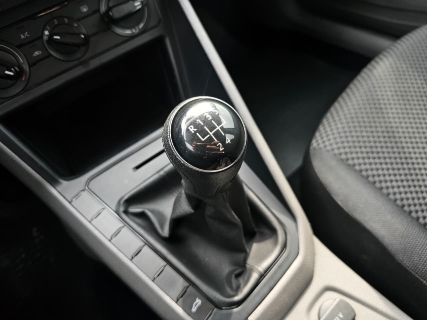 volkswagen polo 1.6 msi total flex manual 4p 201910