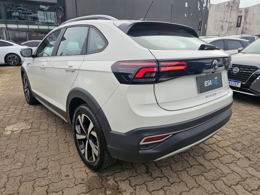 volkswagen nivus 1.0 200 tsi total flex highline automatico 4p 20233