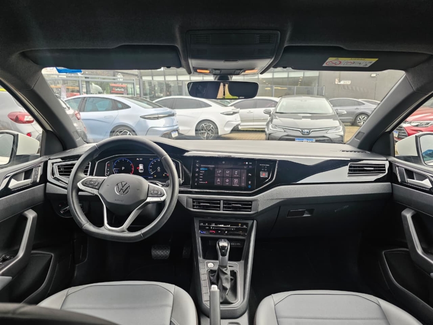volkswagen nivus 1.0 200 tsi total flex highline automatico 4p 202313