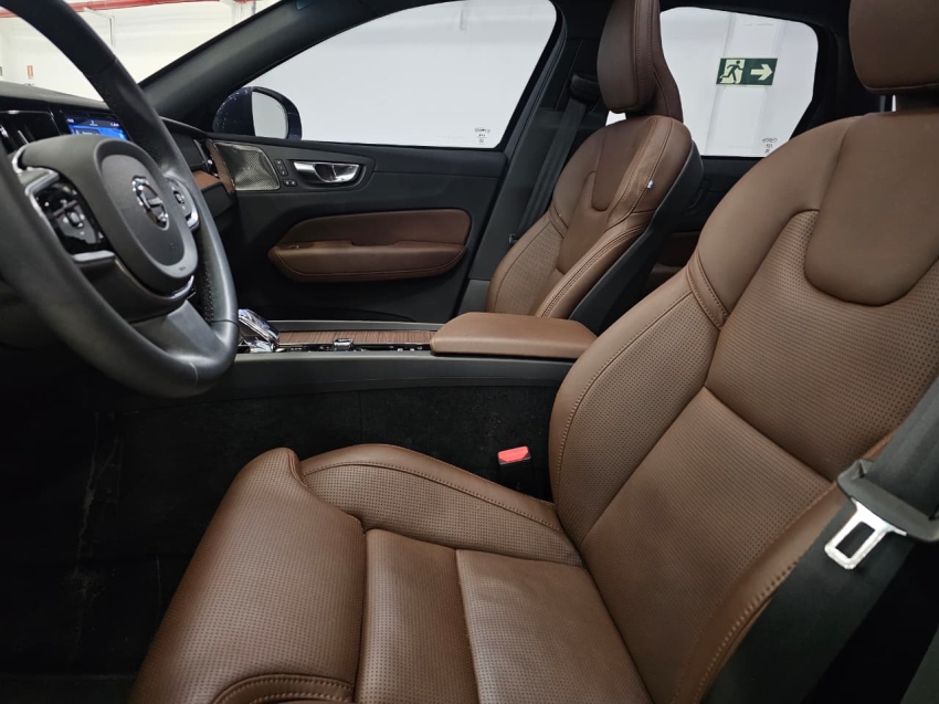 volvo xc60 2.0 t8 recharge ultimate awd geartronic 1.9 hibrido 5p automatico 20246