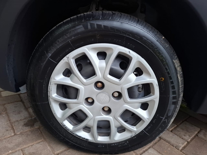 fiat mobi 1.0 evo flex like. manual 4p 202213