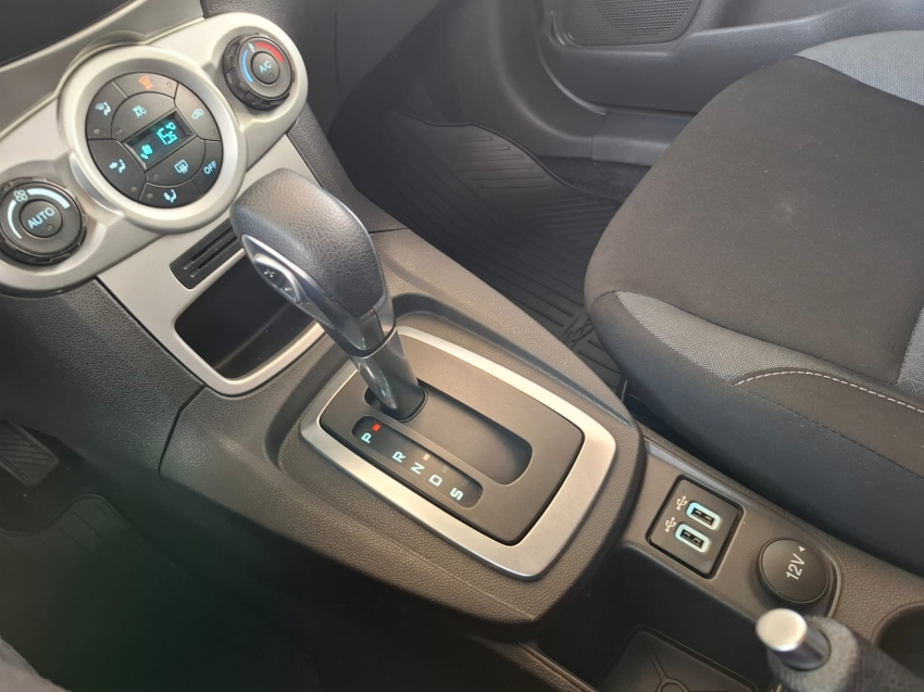 ford fiesta 1.6 ti-vct flex sel powershift 4p automatico 201811