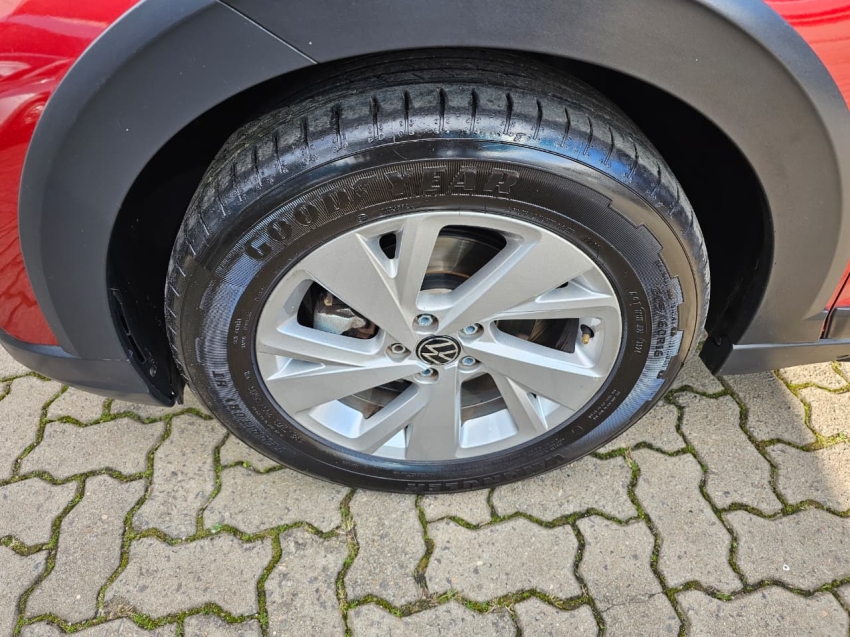 volkswagen nivus 1.0 200 tsi total flex comfortline automatico 4p 202413
