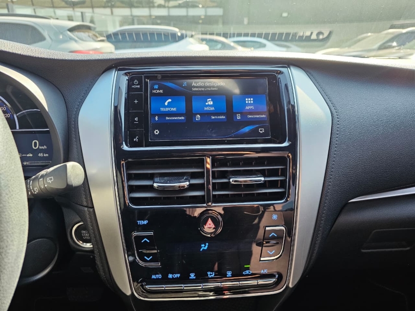 toyota yaris 1.5 16v flex xs multidrive 4p automatico 201910