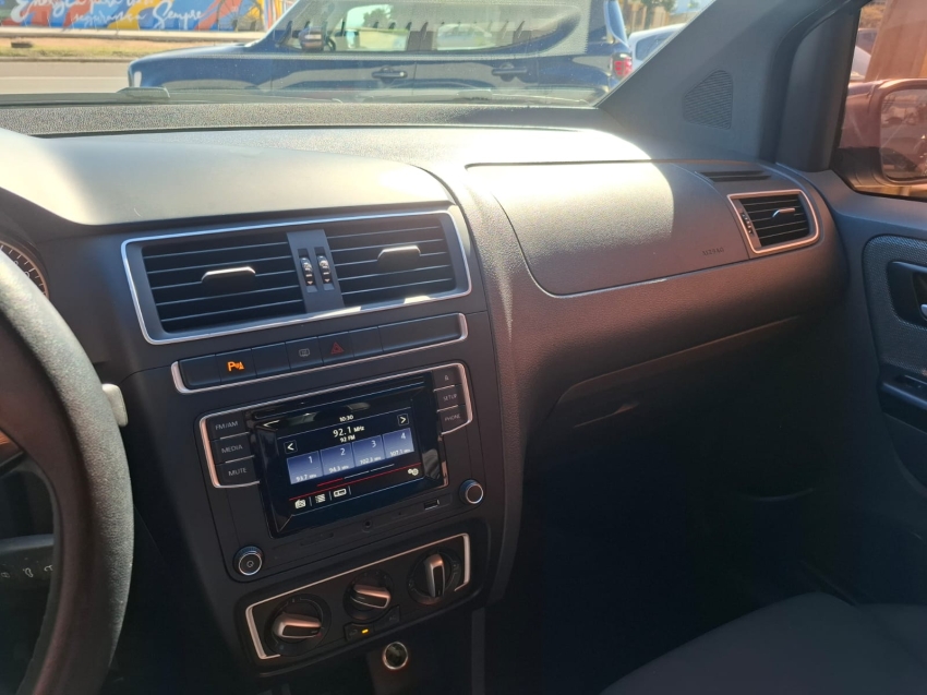 volkswagen fox 1.6 msi run 8v flex 4p manual 201712